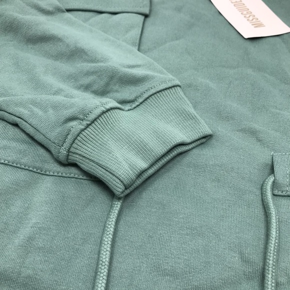 Missguided Pocket Detail Tie Waist Sweater Dress - Picture 5 of 8